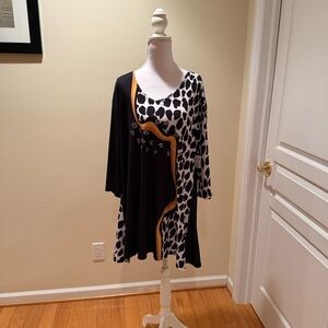 Talk of the Walk Asymmetrical Black and White Tunic with Gold Accents